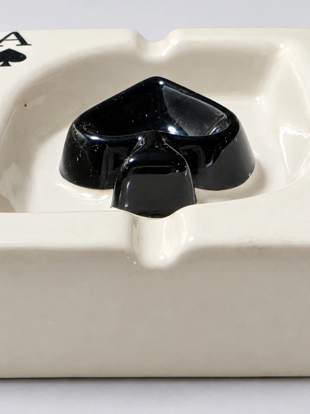 Ceramic Ace of Spades Playing Card Ashtray / Trinket Dish - Retro Style